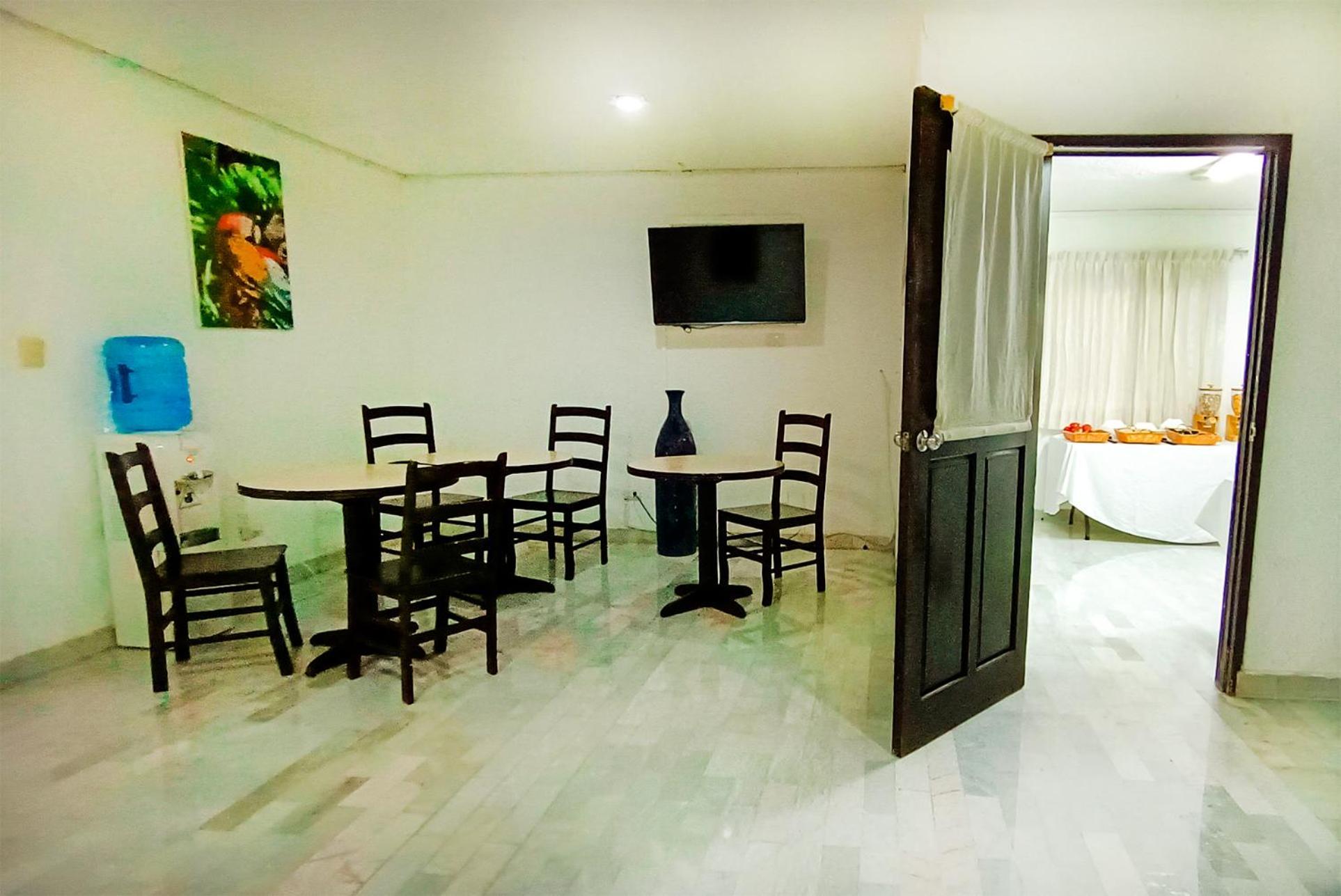 Hotel Imperial Laguna Faranda Cancún Exterior foto